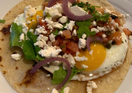 picture of eggs rancheros